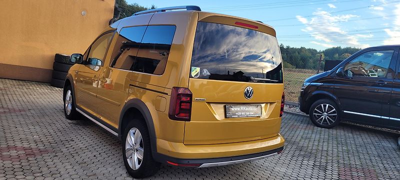 Volkswagen Caddy (2018) 1,4 TSi 96kW DSG Alltrack - fotka 7 z 47