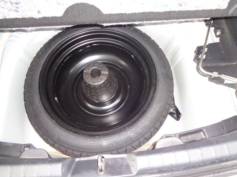 Toyota Yaris 1.5 VVT- i  82 kW - fotka 22 z 26