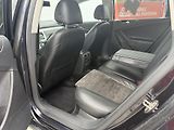 Volkswagen Passat (2009) 2.0 TDI Sportline  - náhled 11