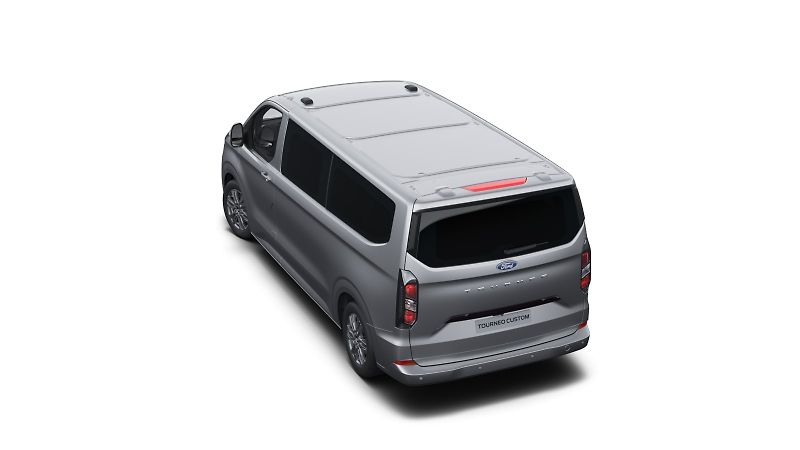 Ford Tourneo Custom (2025) Titanium L2, Tourneo, 2.0 EcoB - fotka 5 z 9