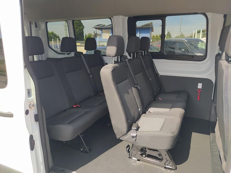 Ford Transit (2026) Kombi M1 L3 350 Trend - fotka 3 z 8