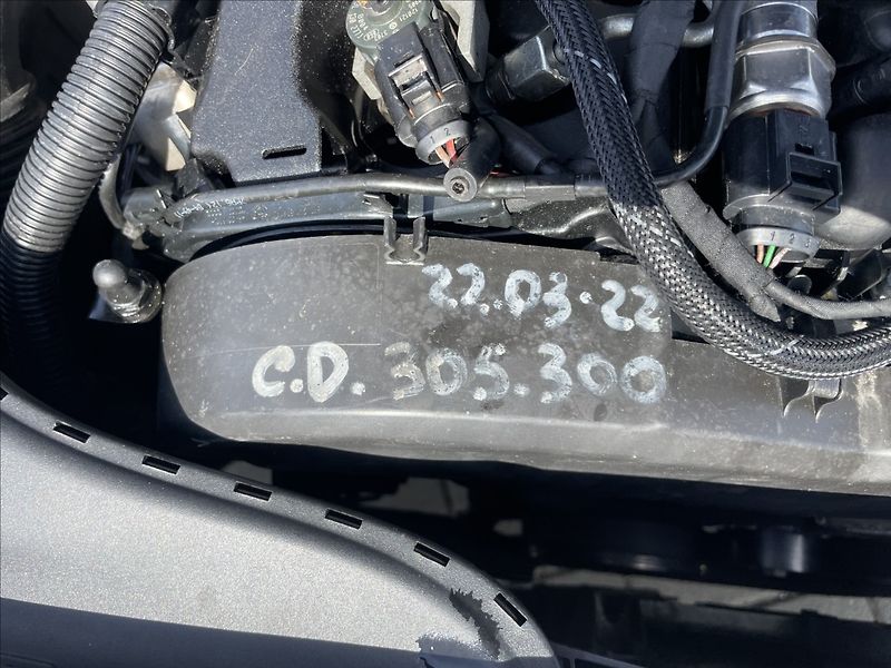 Audi A6 Avant 2,0 TDi 130kw Multitroni - fotka 25 z 36