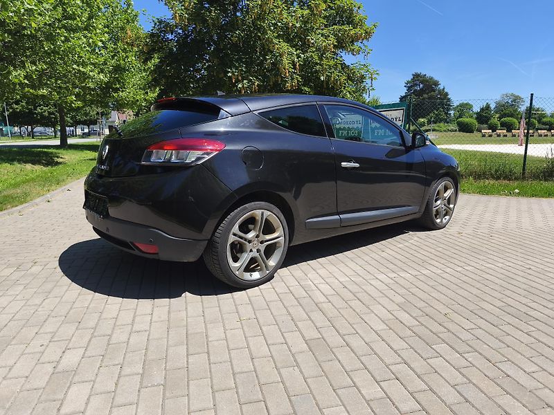 Renault Mégane 1.4 Tce 130 ps kupé - fotka 10 z 25
