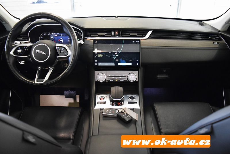 Jaguar F-Pace 2.0 D AWD S 83 000 KM 2021 - fotka 33 z 65