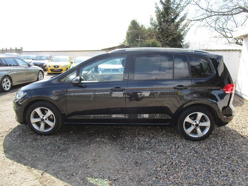 Volkswagen Touran 1,2TSI-81KW-NOVÁ STK+OLEJ - fotka 4 z 31