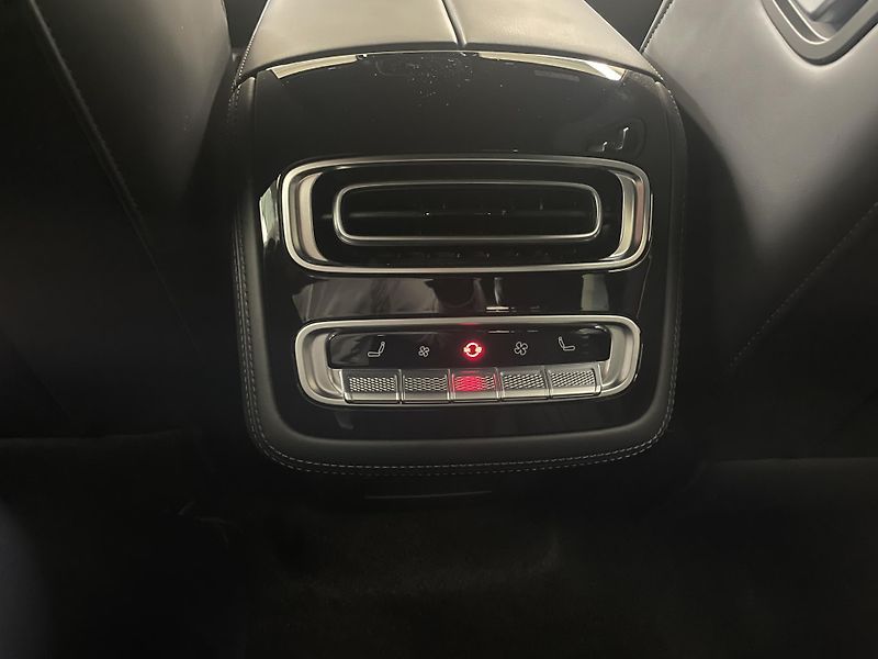 Omoda 9 (2025) Omoda 9 PHEV Premium  - fotka 16 z 56