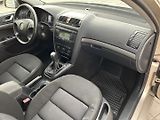 Škoda Octavia 2.0 TDI Elegance - náhled 22