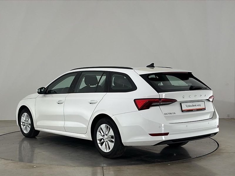 Škoda Octavia Ambition - fotka 15 z 26