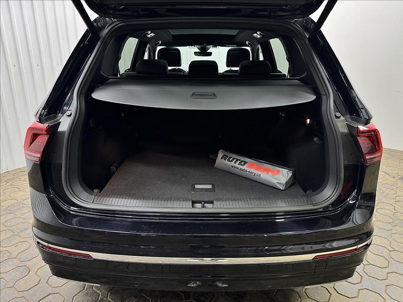 Volkswagen Tiguan Allspace 2.0TSI 140kW 4M FULL R-LINE - fotka 39 z 50