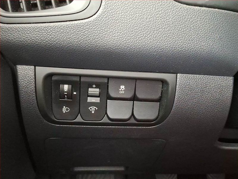 Kia Rio (2014) 1.25 CVVT, ČR,1.maj - fotka 15 z 15