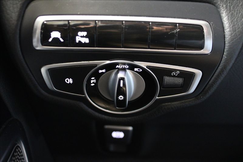 Mercedes-Benz Třídy G 2,9 350d 9G AMG, BURMESTER 4M - fotka 17 z 43