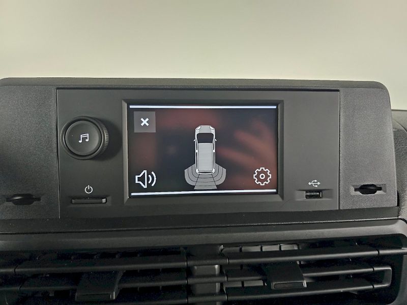 Toyota ProAce Verso (2025) 2.0D 106kW COMBI 8S - fotka 17 z 32