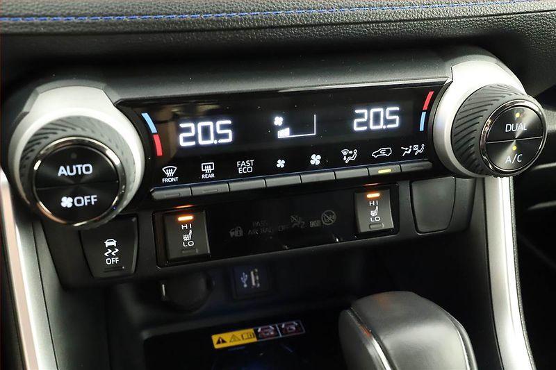 Toyota RAV4 (2025) 2.5 Hybrid, Kamera - fotka 15 z 19