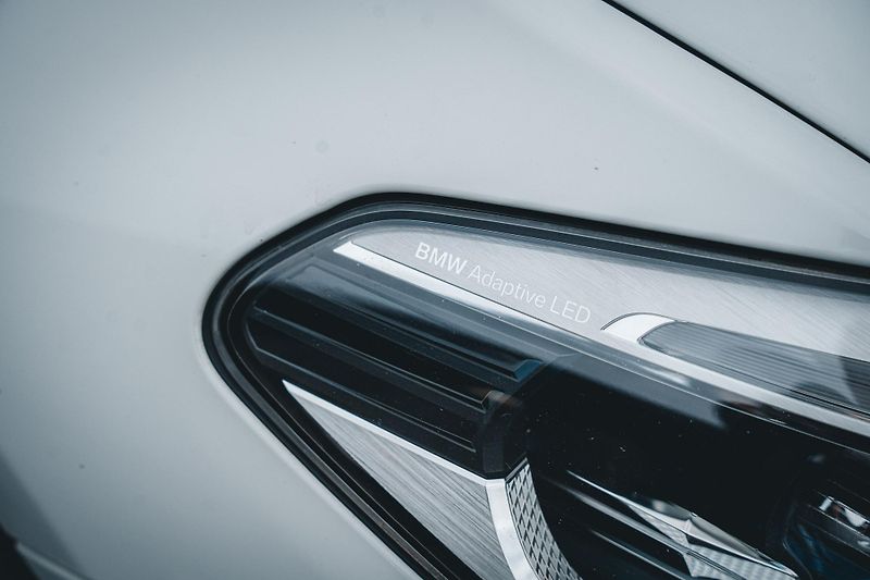 BMW Řada 5 (2017) M550i xDrive ČR  - fotka 28 z 58