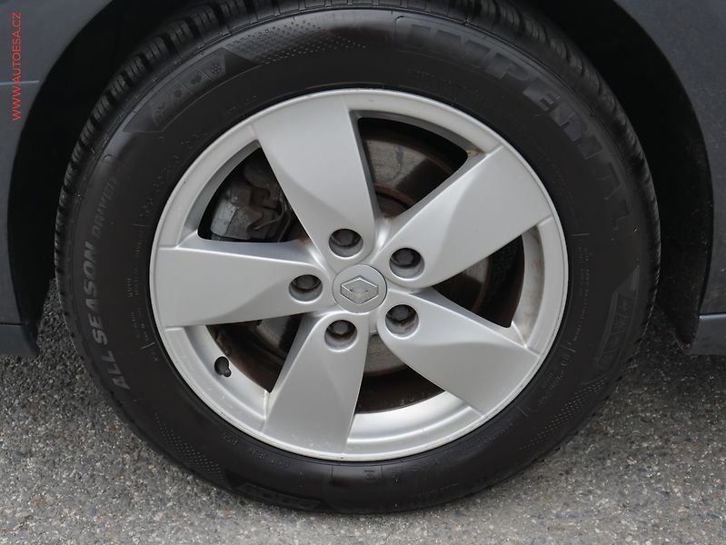Renault Scénic (2010) 1.5 dCi 7míst, Navi, tempo - fotka 20 z 20