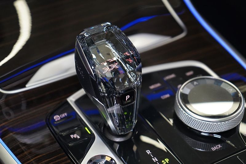 BMW X7 40d xDrive, Laser, Tažné, HUD - fotka 38 z 50