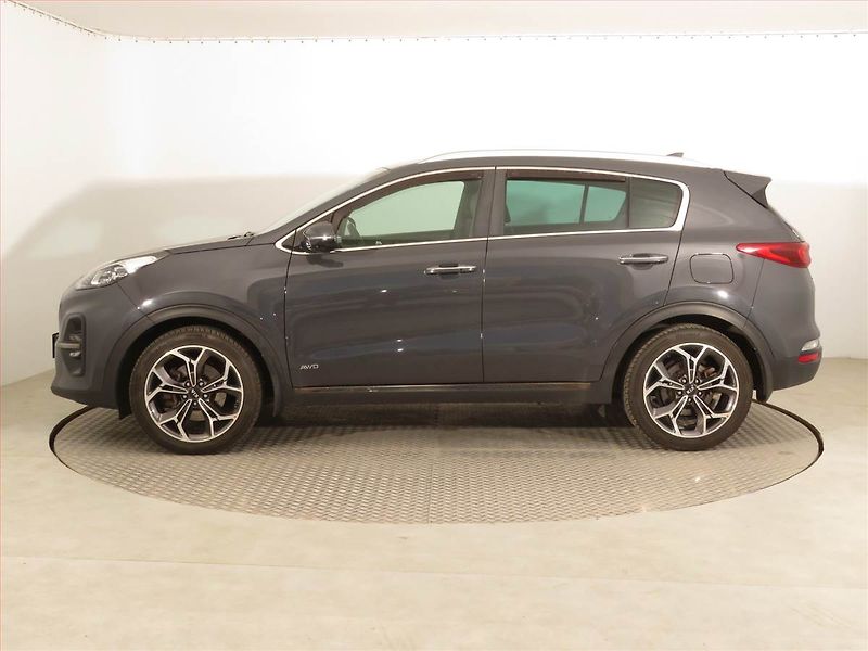 Kia Sportage (2018) GT Line 1.6 T-GDI, 4X4 - fotka 3 z 19