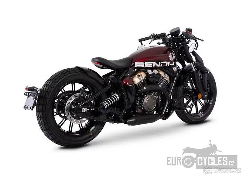 Benda NAPOLEONBOB 250 (2026) - fotka 6 z 9