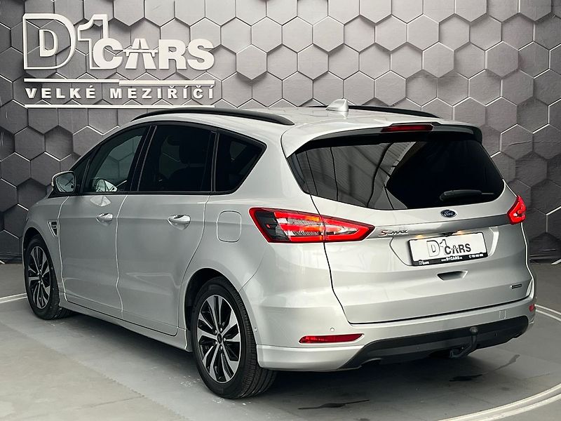 Ford S-MAX 2.5 HEV ST-Line - fotka 2 z 75