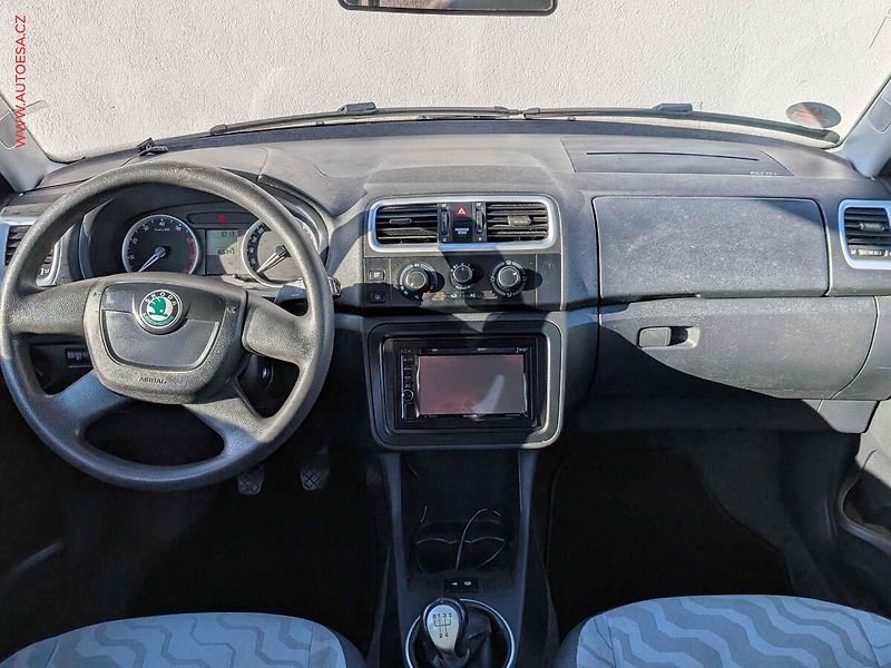 Škoda Fabia (2009) 1.4 16V, 1.maj, AC, temp - fotka 8 z 14