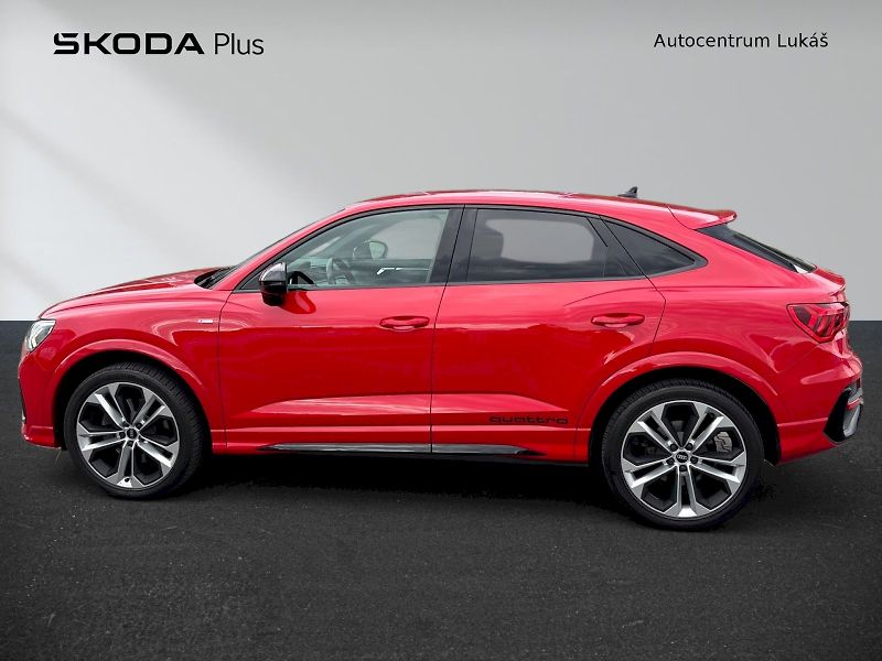 Audi Q3 (2021) Sportback S LINE 45 TFSI 180 K - fotka 3 z 28