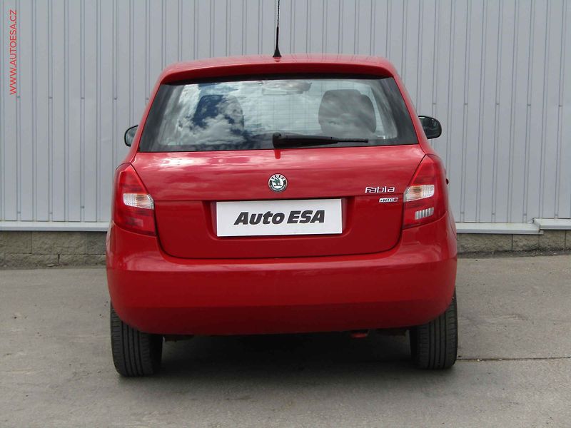 Škoda Fabia (2009) 1.2 HTP, ČR - fotka 5 z 15