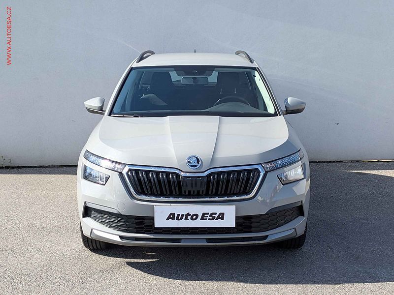 Škoda Kamiq (2021) 1.5 TSi, 1.maj,ČR, Ambition - fotka 2 z 17