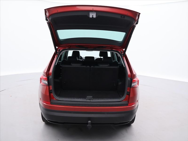 Škoda Kodiaq 2,0 TDI 140kW DSG 7míst CZ 4x4 - fotka 9 z 35