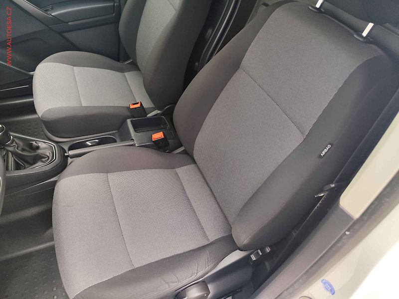 Volkswagen Caddy (2020) 1.4TGi BOTT, AC, +pneu - fotka 12 z 24