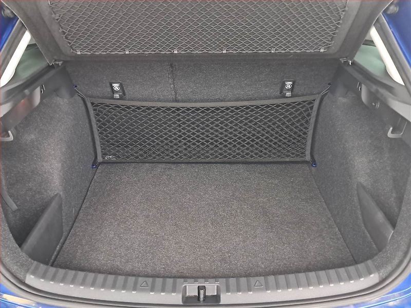 Škoda Scala (2019) 1.6 TDI, Tempomat - fotka 13 z 19
