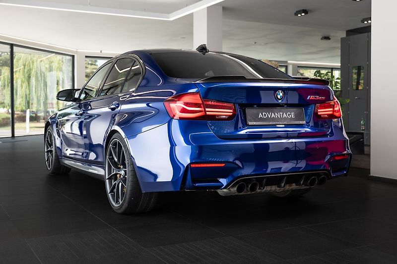 BMW M3 CS/HarmanKardon/Keramické Brzd - fotka 4 z 31