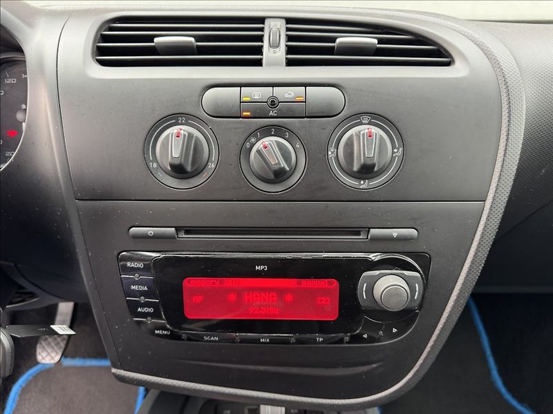 Seat Leon 1,4 TSI 92kW Reference původČR - fotka 37 z 50