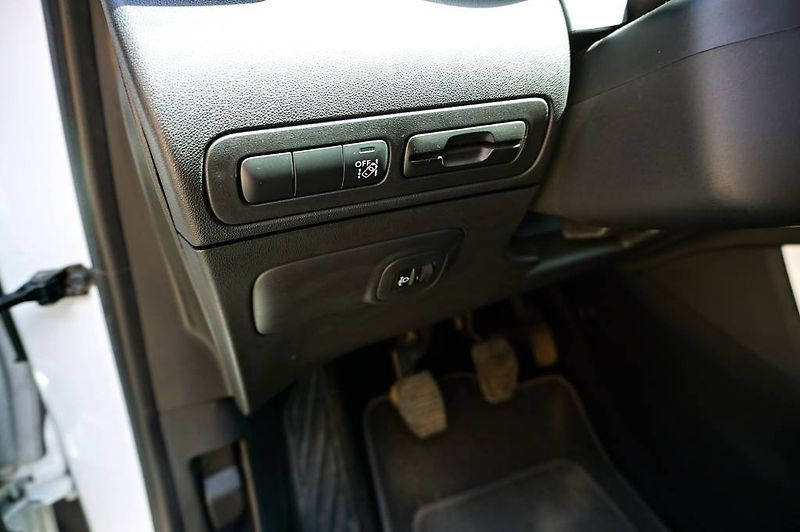 Citroën C3 Aircross (2019) FLEET 1,2 PT 81 kW - fotka 22 z 34