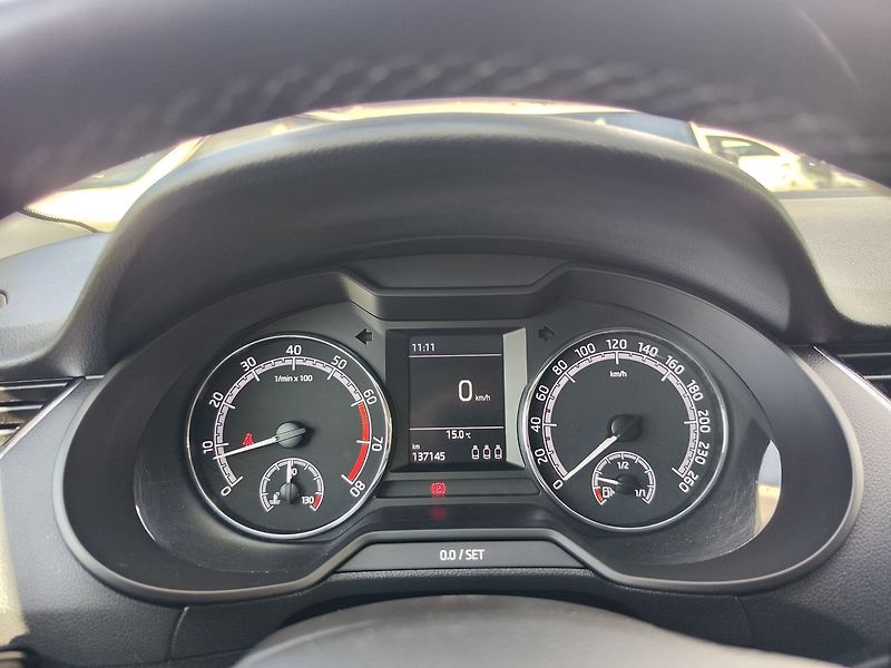 Škoda Octavia 1.4 TSI/110kW Trumf Plus - fotka 15 z 28
