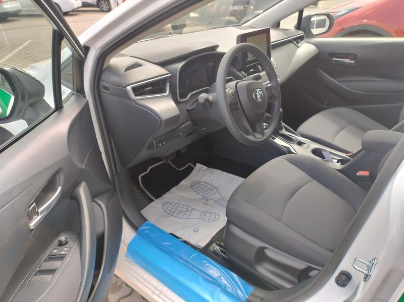 Toyota Corolla (2026) SD 1.8 FHEV Active BOLT - fotka 6 z 14