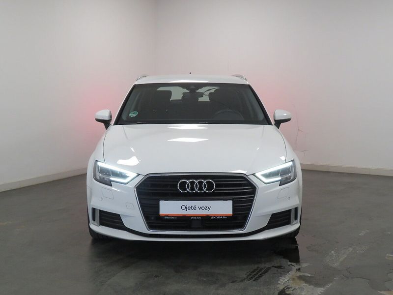 Audi A3 - fotka 4 z 23