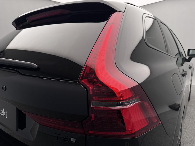 Volvo XC60 T6 AWD RECHARGE ULTRA CZ 1.maj - fotka 25 z 57