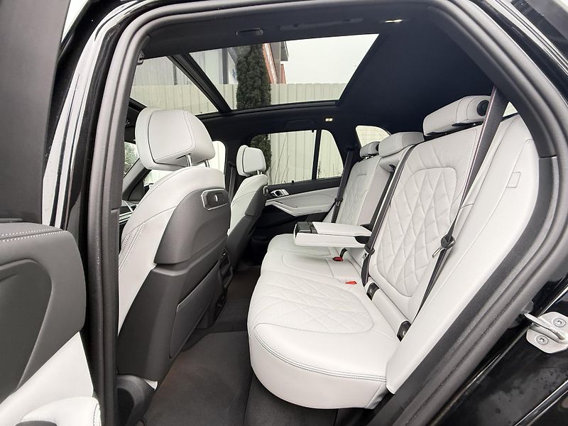 BMW X5 40d M SPORT PANO VZDUCH - fotka 10 z 18