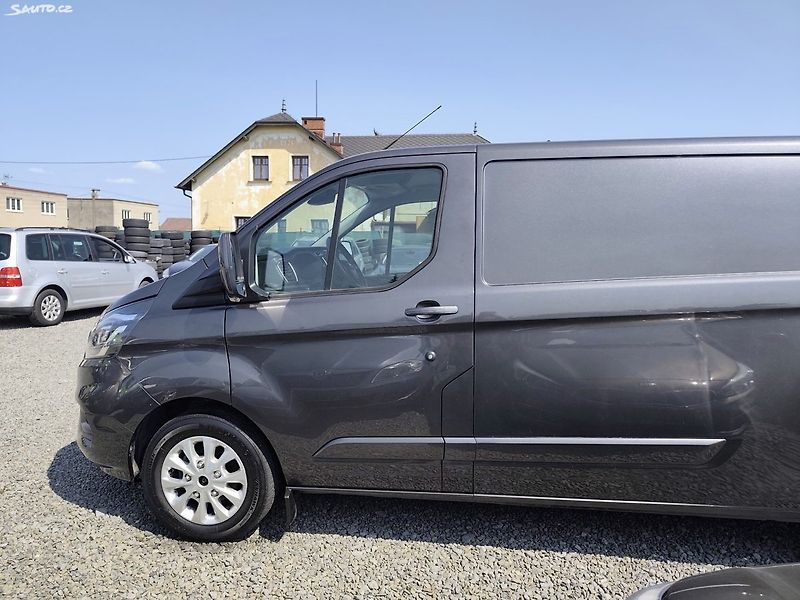 Ford Transit Custom (2021) - fotka 4 z 43