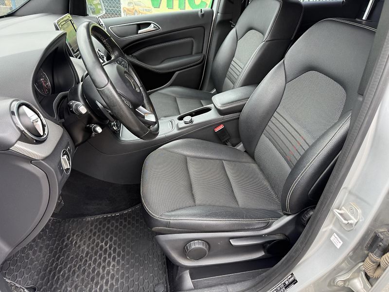 Mercedes-Benz Třídy B 2,2CDI 100kW Automat - fotka 11 z 22