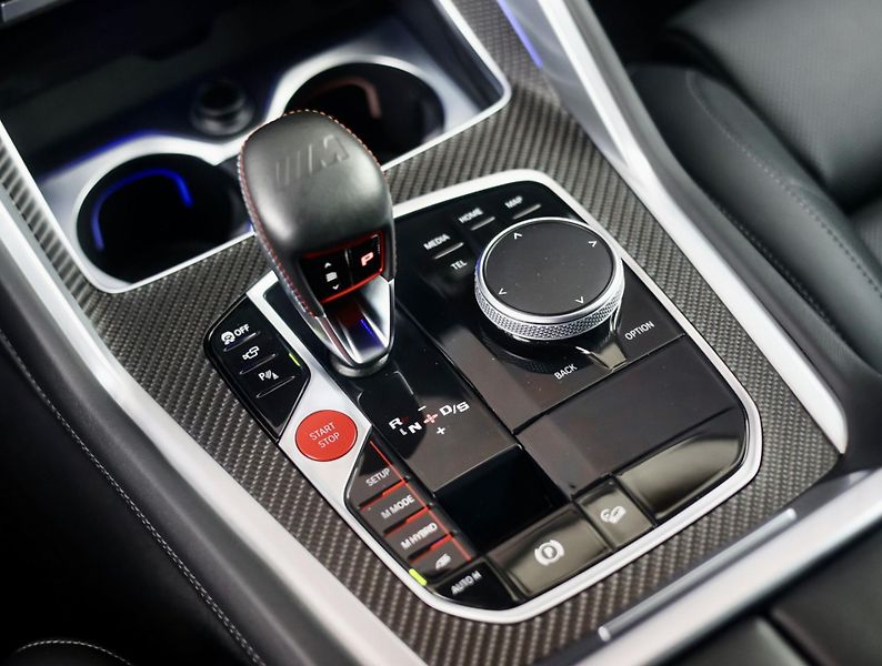 BMW XM (2023) 4.4 V8 ehybrid 480 KW - fotka 42 z 57