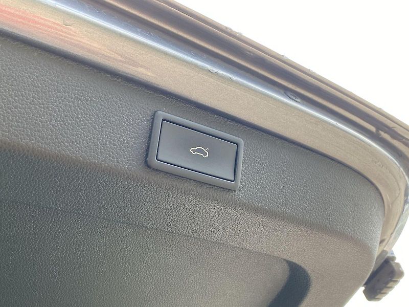 Škoda Superb (2022) Combi 2.0 TDI DSG Ambition - fotka 26 z 32