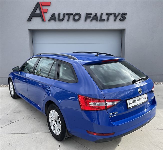 Škoda Superb 1,4 TSI 110KW ČR. - fotka 5 z 24