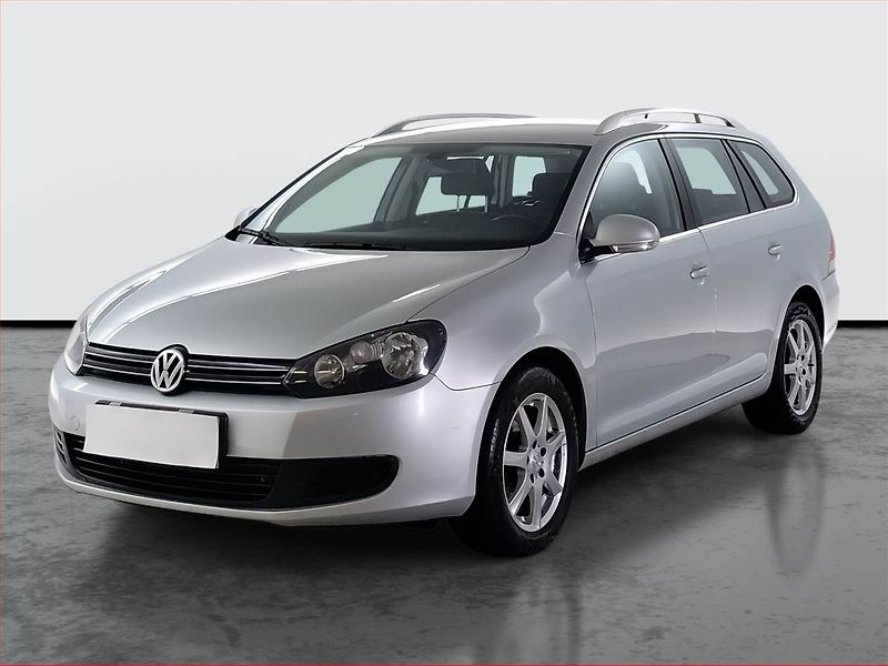 Volkswagen Golf (2010) 1.6 TDI, Serv.kniha, Tažné - fotka 2 z 16