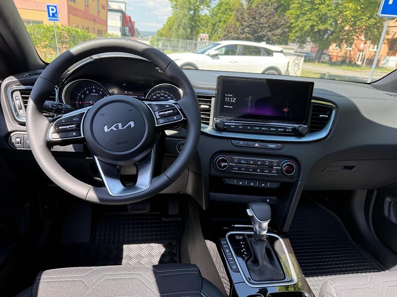 Kia XCeed 1,6 T-GDi GPF 7DCT STEEL EDit. - fotka 5 z 11