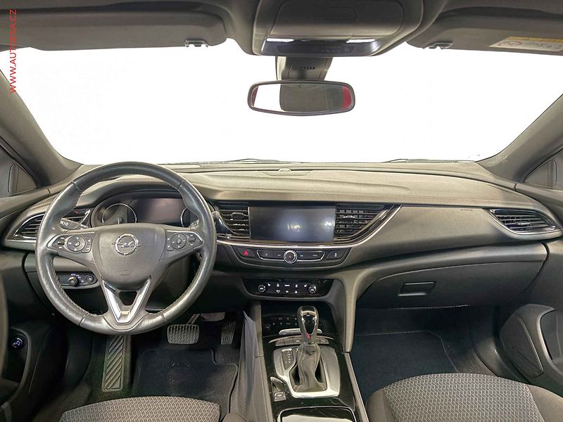 Opel Insignia (2022) 2.0 CDTI, 1.maj, AT, navi - fotka 8 z 17