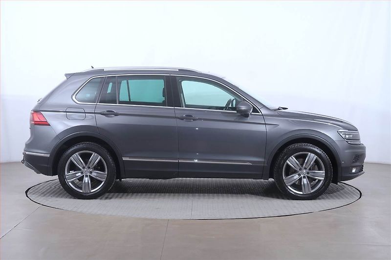 Volkswagen Tiguan (2018) 2.0 TDI - fotka 6 z 22