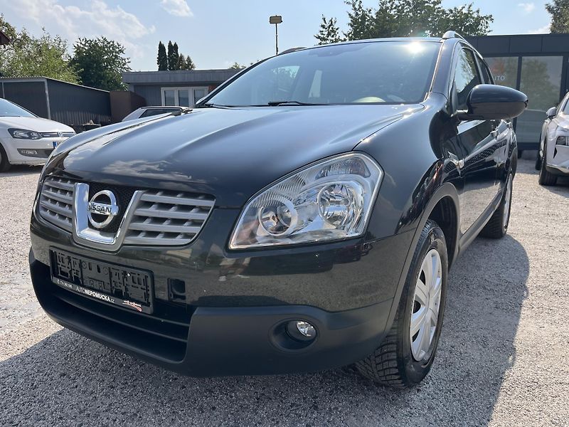 Nissan Qashqai (2009) 2.0i 104 KW, 4x4, Panorama - fotka 11 z 13