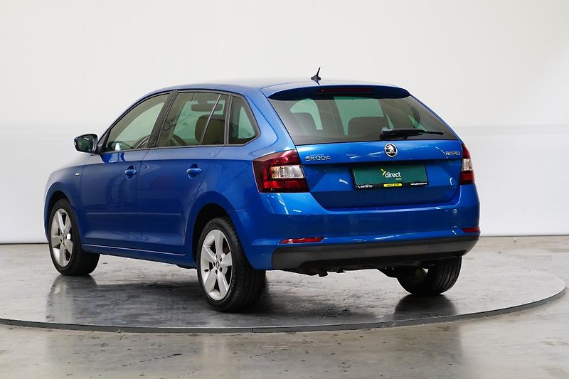 Škoda Rapid - fotka 7 z 26