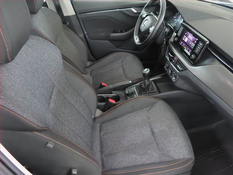 Škoda Kamiq (2021) 1.5 TSI - fotka 9 z 15